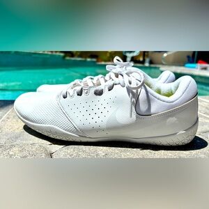 Nike Cheerleading Shoe Sideline IV